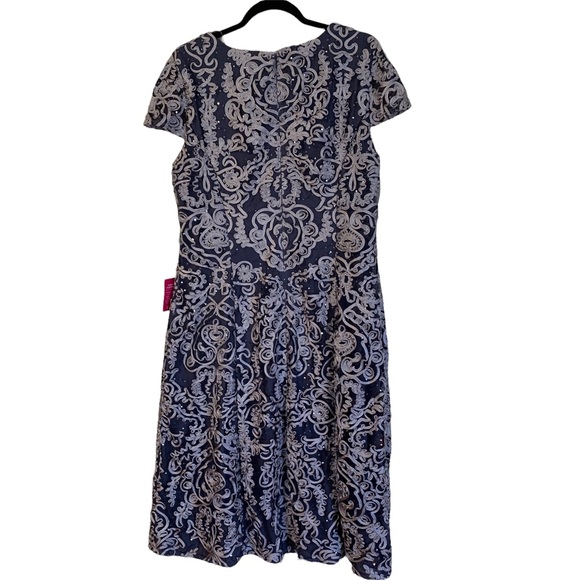 Alex Evenings Size 14 Navy/Silver w/ Sequins Cap Sleeve Dress - Picture 2 of 10